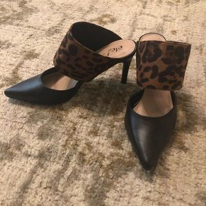 Mule style closed toe pumps